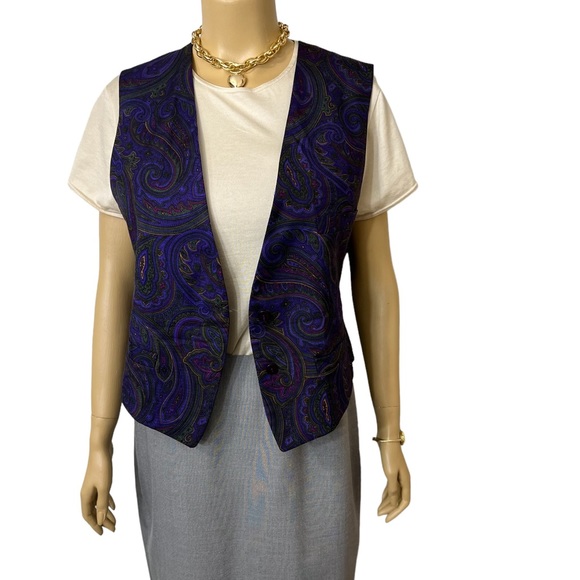 Ellen Tracy Purple Paisley Vest Size 8 Two Button Closure & A Silk Strap In Back - Picture 7 of 9